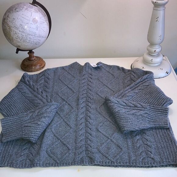 NWT OLD NAVY L Stretchy Cable Knit Sweater - Picture 3 of 14